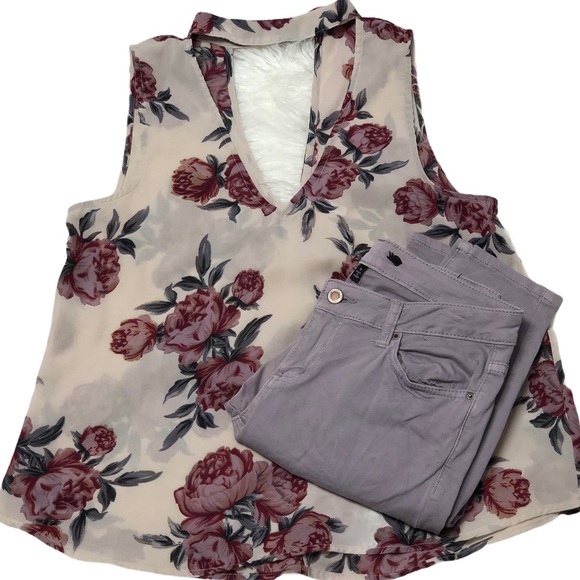 Live 4 Truth Tops - LIVE 4 TRUTH FLORAL CHOKER BLOUSE